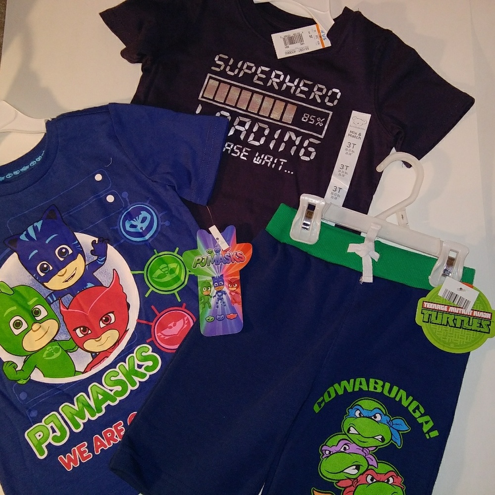 Boys Size 3T lot of 3 shirts and shorts
